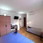 Il Vicoletto Πανσιόν