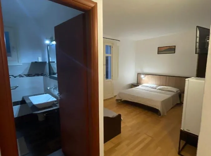 Il Vicoletto 3*